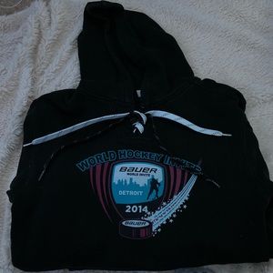 World Hickey Sweatshirt